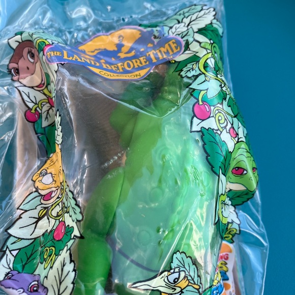 Land Before Time Dinosaur Toy Set - Picture 7 of 8